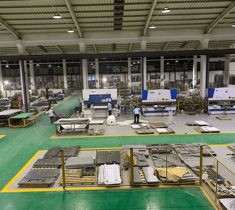 钣金加工一车间1 CNC bending area